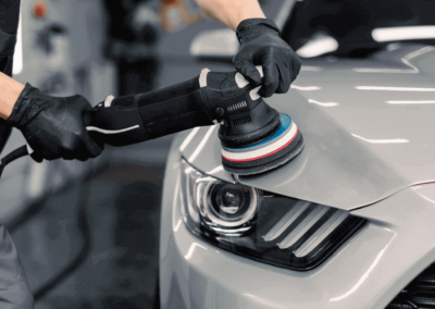 Detailing Automobile