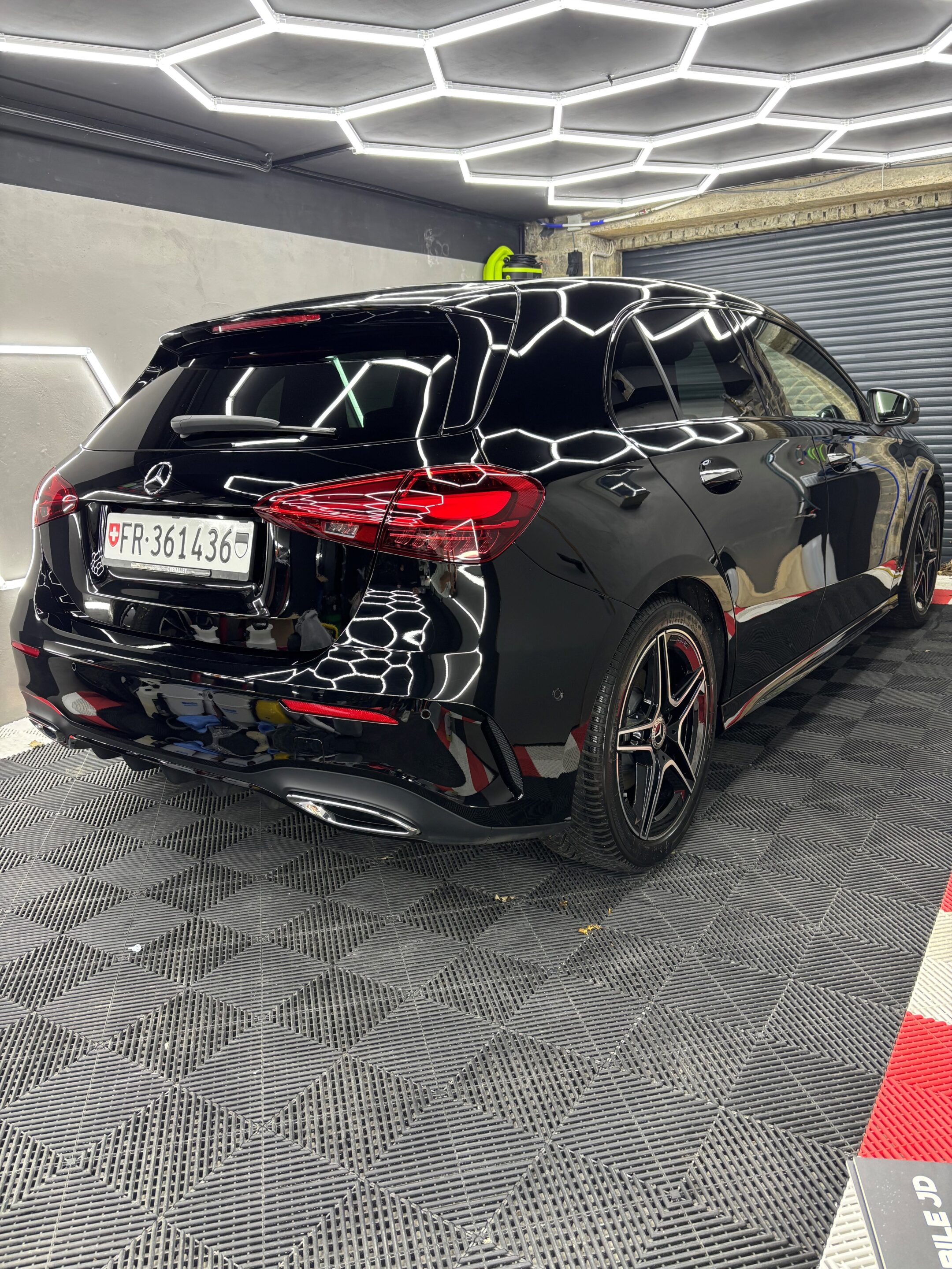 Présentation traitement céramique pour voiture